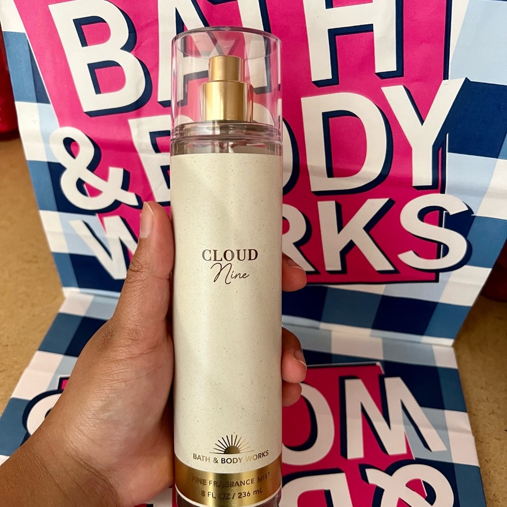 Bath & Body Works Fine Fragrance Mists Cloud nine.